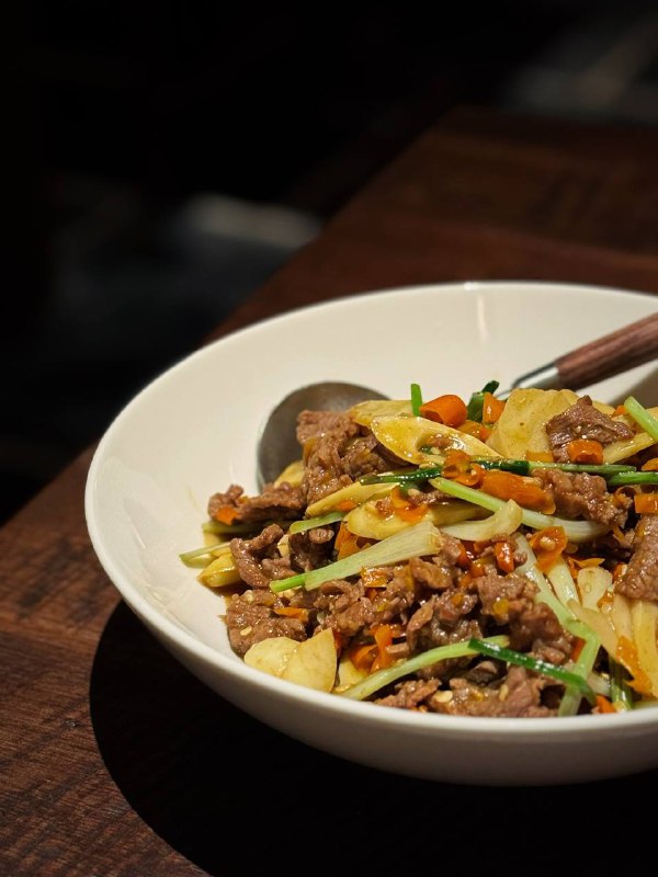#Life #Food🥢 喜蕈XIIXUNG·山野土菜 🥢📍 杭州·余杭区· 荆长路40号（月芽自由餐厅隔壁）💴 人均：¥150藏身在荆长路，壹集的这个园区，和月芽、万岁是邻居