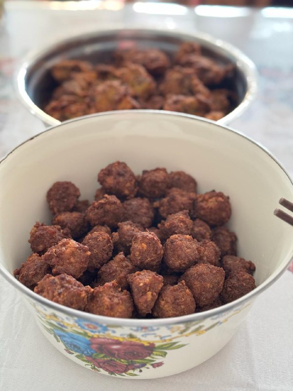 #Life #Food🧨 过年都吃了啥？👋 大家周六（工作日）好，今天照常美食主题推送，想和大家一起聊聊今年过年有哪些吃食