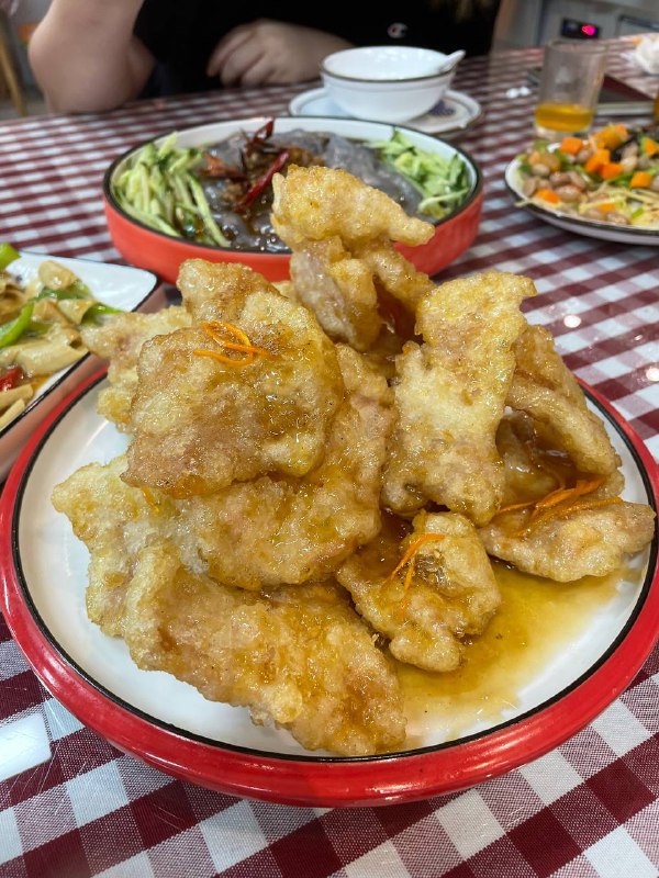 #Life #Food⭐️ 郭包又东北菜 ⭐️📍 杭州 · 北部软件园中天园外围又是一家新开的东北菜，最近一直能在各个社交平台上刷到