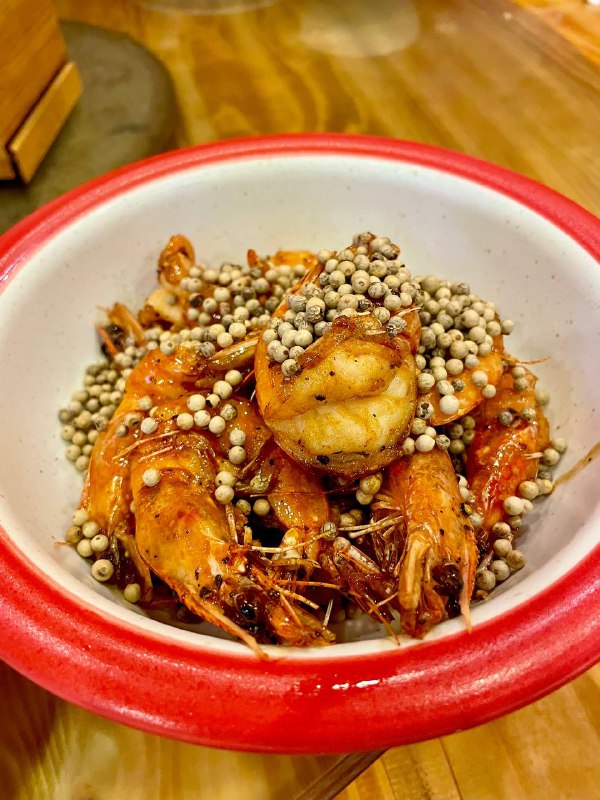 #Life #Food⭐️ 宝中宝食府（清泰街店） ⭐️📍 杭州 · 清泰街 224 号（靠近第六空间）这家店是老杭州的那种两层楼的酒楼风格，一楼大堂没有做的地方，里面的房间可以坐几桌客人