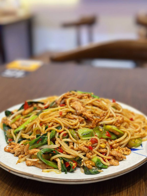 #Life #Food🍜 赣粉阁（城西店）📍 杭州· 太合商业中心7幢104💰 人均：¥35老早就想来打卡太合这家赣粉阁了，毕竟武林那边的赣粉阁就很被朋友种草，上次在纯 K 活动点了外卖，被三鲜汤粉种草了，城西这家必须也来打卡