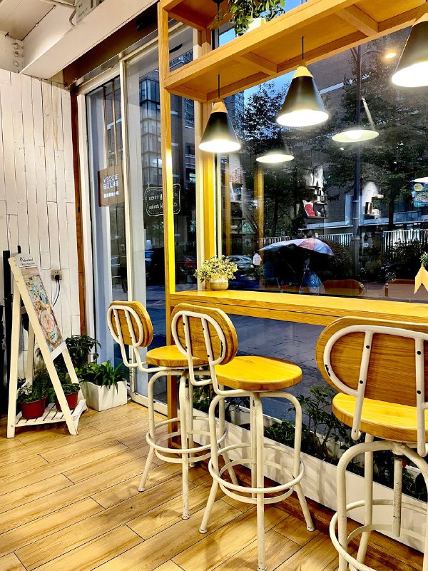 #Food #Life🦉 上次去庆春食堂的时候就注意到这家店也是他们旗下的了