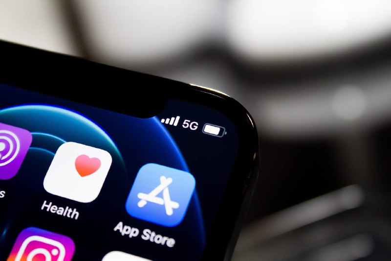 #Apple #iOS #macOS🍎 如果你在使用国区 Apple ID 账号，又是不求甚解的读者，我猜你多半还会使用一个其他区的 Apple ID 账号