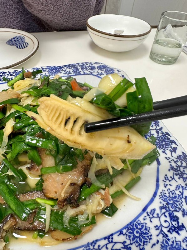 #Life #Food⭐️ 双港土菜馆 ⭐️📍  杭州· 双港路3号💰 人均：¥65今年想多吃点苍蝇馆子