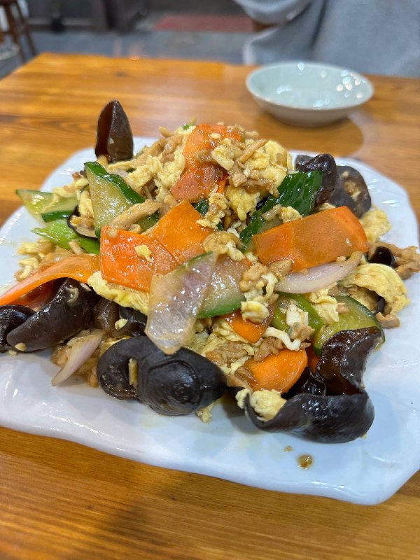 #Life #Food🥟 东北水饺店 🥟📍  杭州· 祥符路347号（申花郡底商）💰 人均：¥21作为一个在杭州多年的山东人，我一直没有找到能够令我满意的水饺店