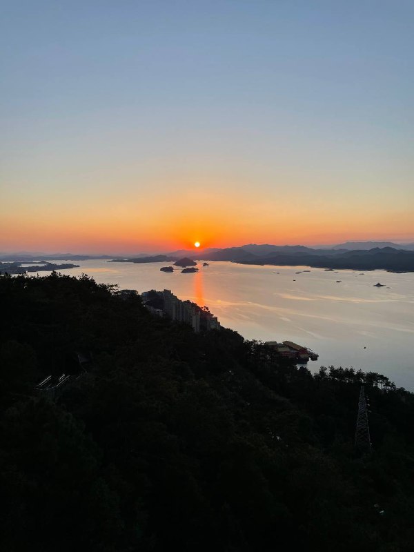 #Food #Life🦉 终于放假了，频道主这两天来千岛湖放松一下