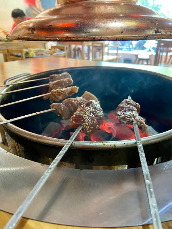 #Food #Life🦉 说到烤肉，在北方喜欢撸串，来到南方总是没有撸串的感觉直到吃到了最近兴起来的这家水浒烤肉