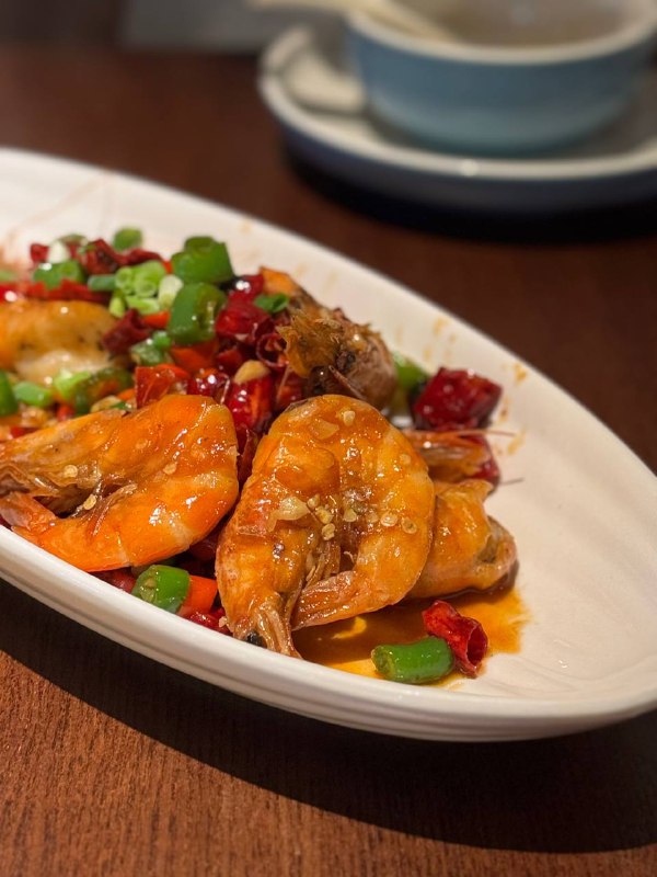 #Life #Food🐟 角该餐厅📍 杭州·拱墅·莫干山路隐秀银座地下一层（什么甜对面）💰 人均：¥80大悦城对面隐秀江南的一家融合餐馆