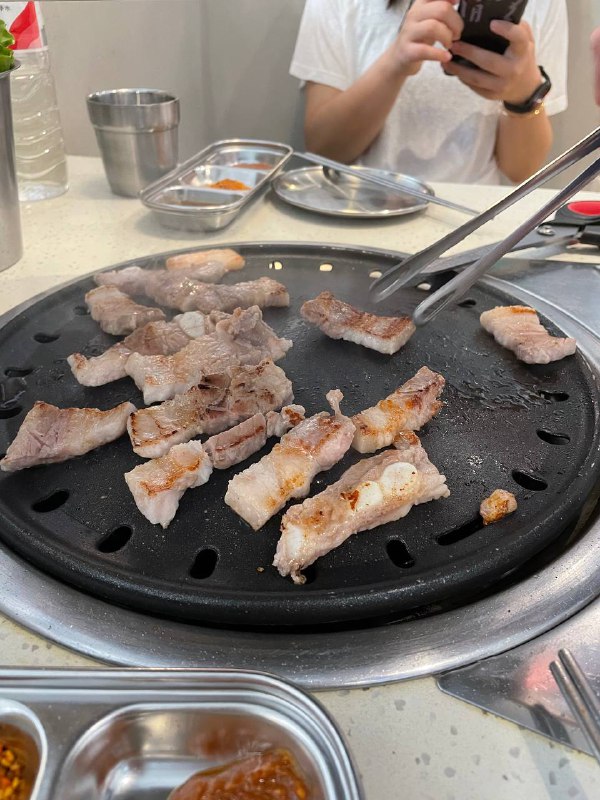 #Life #Food今天介绍两家近期吃到的还不错的烤肉馆子