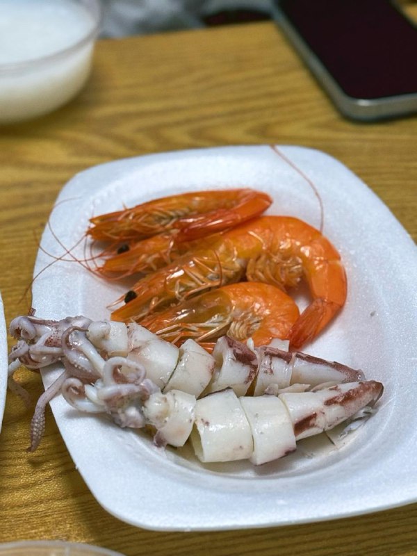 #Life #Food🐟 亚妙鱼饭(西新花苑店) 🐟📍 潮州·湘桥区· 西新路西新花苑1号💴 人均：¥27如果让我说我潮州之旅最难忘的一餐，应该非鱼饭莫属了