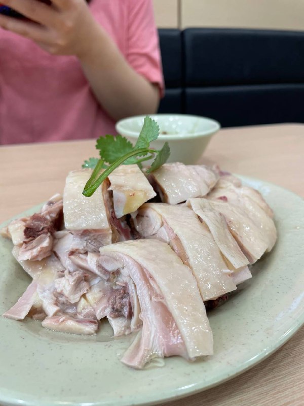 #Food #Life🦉 比起很高端很享受的餐厅，我其实更喜欢价格低廉，口味接地气的小馆子