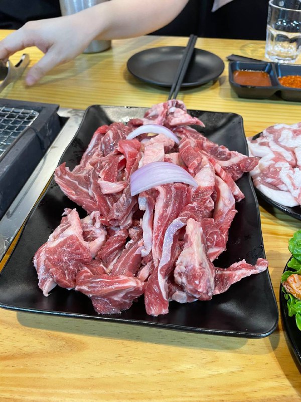 #Life #Food今天介绍两家近期吃到的还不错的烤肉馆子