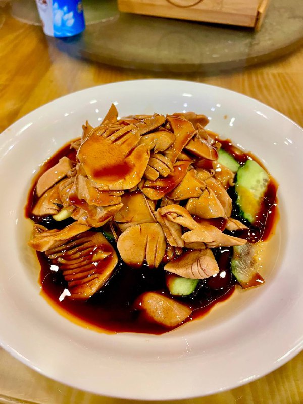 #Life #Food⭐️ 宝中宝食府（清泰街店） ⭐️📍 杭州 · 清泰街 224 号（靠近第六空间）这家店是老杭州的那种两层楼的酒楼风格，一楼大堂没有做的地方，里面的房间可以坐几桌客人