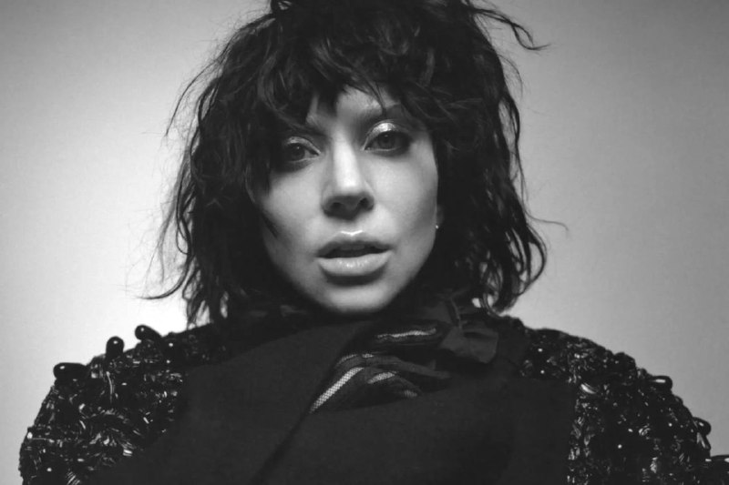 #Music🕺 Lady Gaga 新专辑《Mayhem》于今日发表